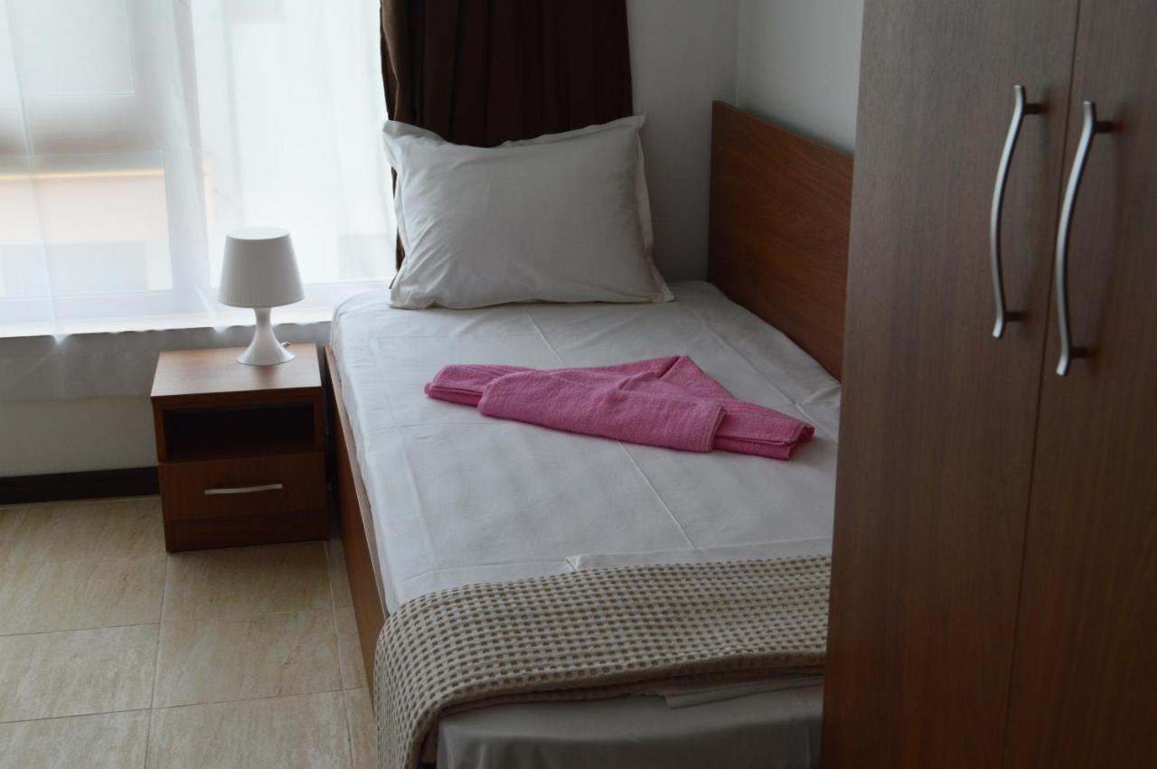 Aquamarine Apartments Sveti Vlas Eksteriør billede