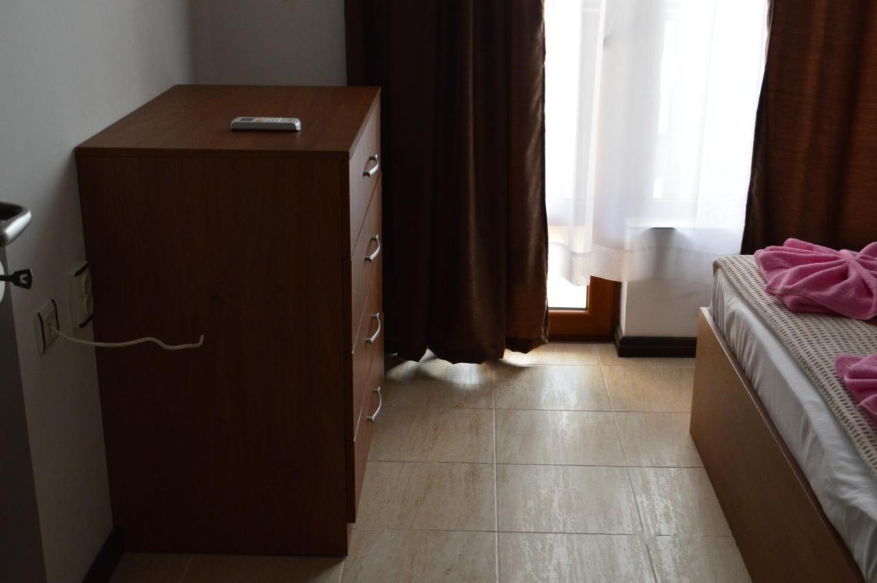 Aquamarine Apartments Sveti Vlas Eksteriør billede